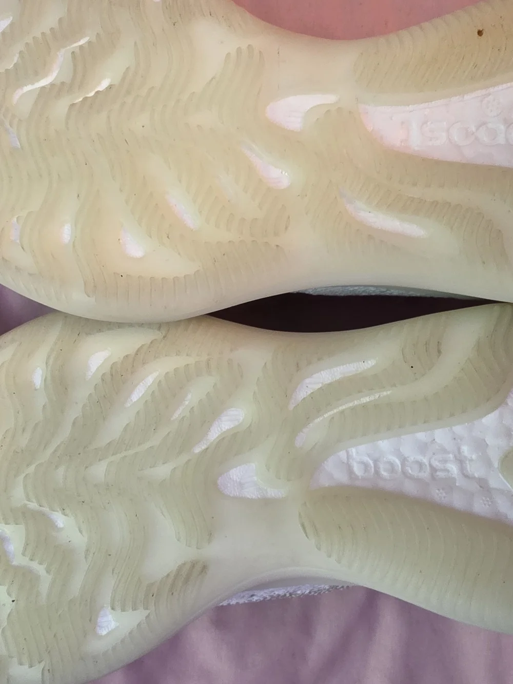 Adidas Yeezy Boost 380 'Calcite Glow' Men's Size 7.5 Pre-owned Sneakers GZ8668